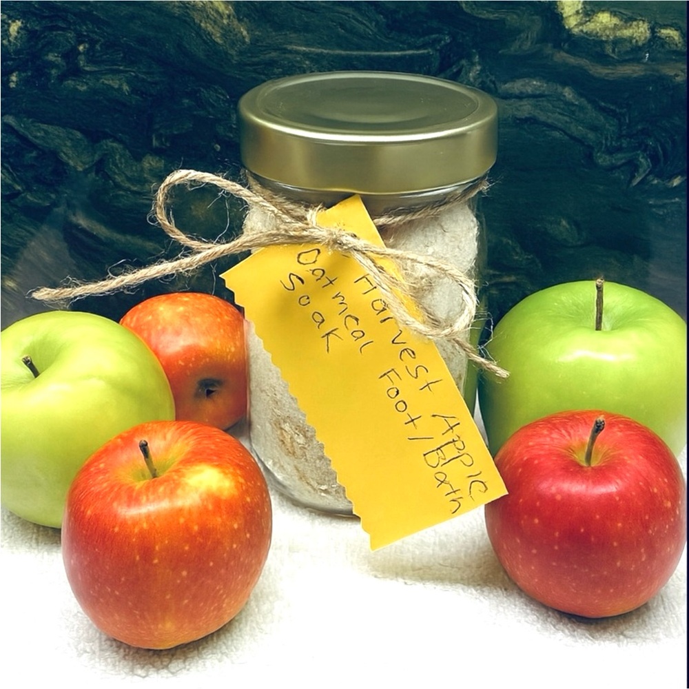 Harvest Apple Oatmeal Bath Foot Soak New